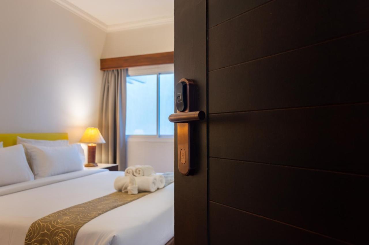 Mayflower Grand Hotel Korat Nakhonratchasima Dış mekan fotoğraf