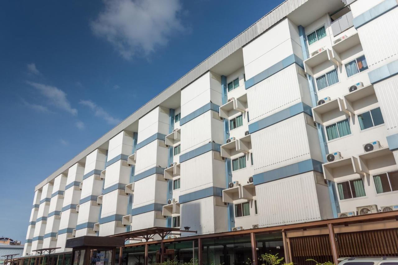 Mayflower Grand Hotel Korat Nakhonratchasima Dış mekan fotoğraf